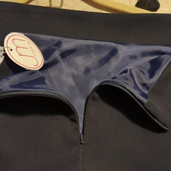 Junee Me Navy Blue Skirt Size 20 Plus Knee Length NWT - Picture 7 of 7